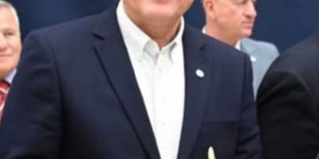 Υποψηφιότητα Υποναύαρχου Λ.Σ (ε.α) ΘΕΟΦΙΛΟΥ Ανδρέα στις εκλογές ΕΑΑΝ