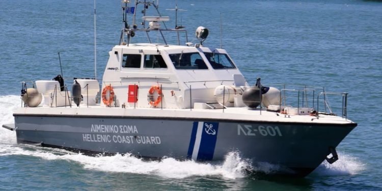Μεθυσμένος Βρετανός τουρίστας οδηγούσε σκάφος και χτύπησε βάρκες στο λιμάνι της Χερσονήσου