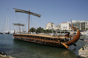 Πειραιάς: Η ιστορική τριήρης «Ολυμπιάς» του Πολεμικού Ναυτικού στην πλατεία Αλεξάνδρας. Οι ώρες επισκέψεων